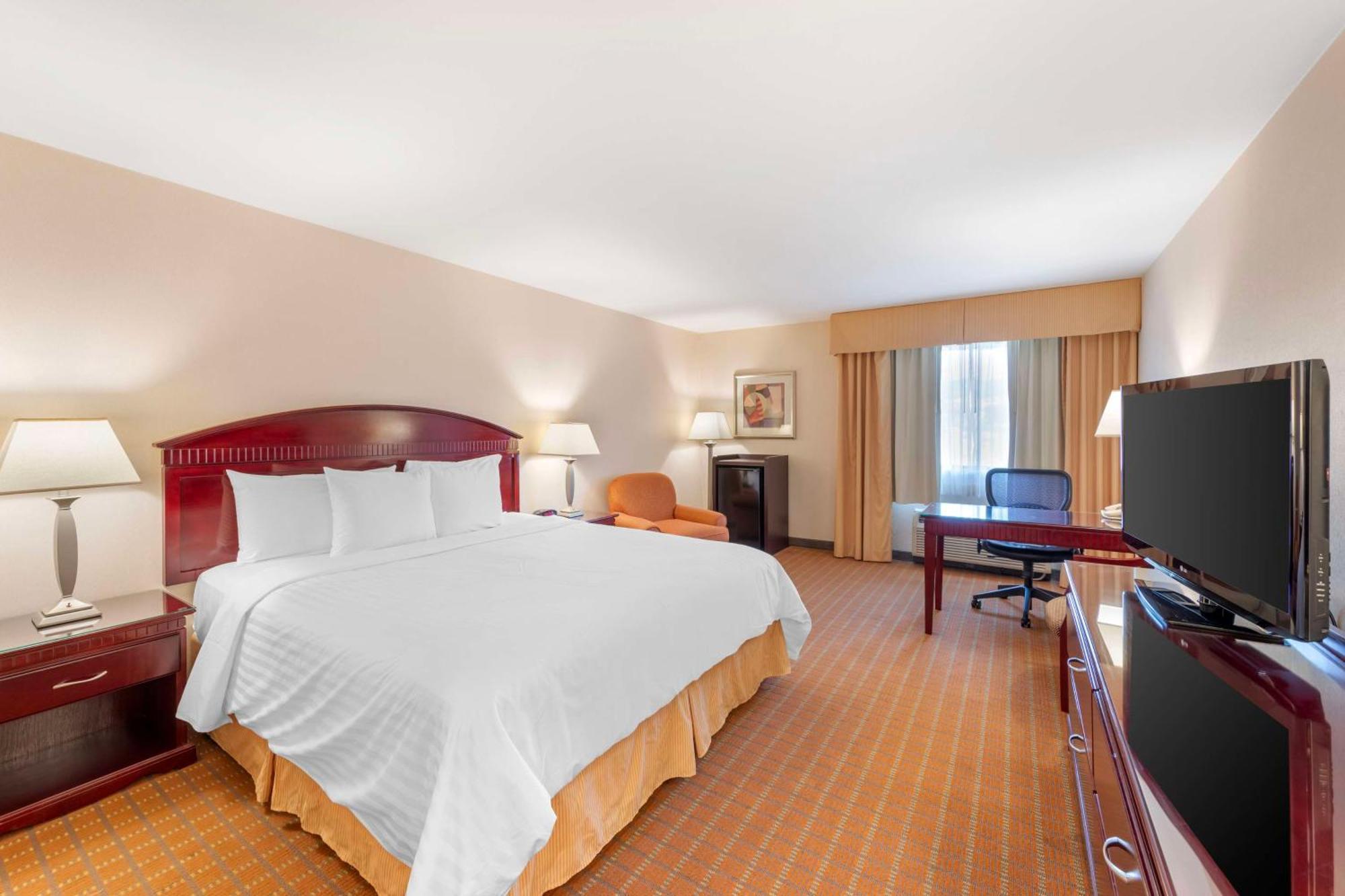 Best Western Plus West Covina Inn Εξωτερικό φωτογραφία