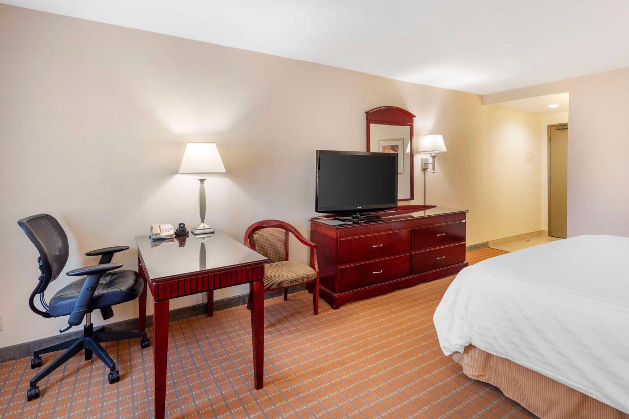 Best Western Plus West Covina Inn Εξωτερικό φωτογραφία